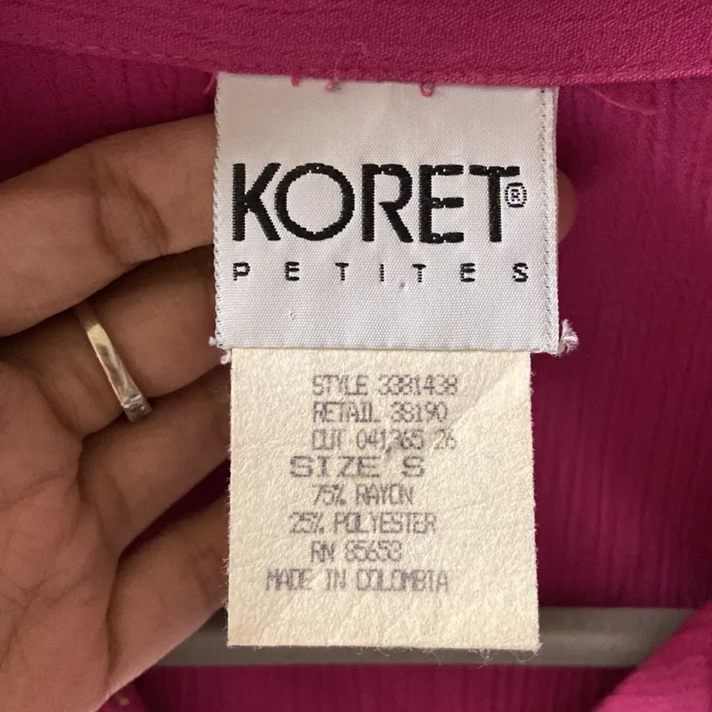 Vintage Koret Petite pink buttons down shirt size S